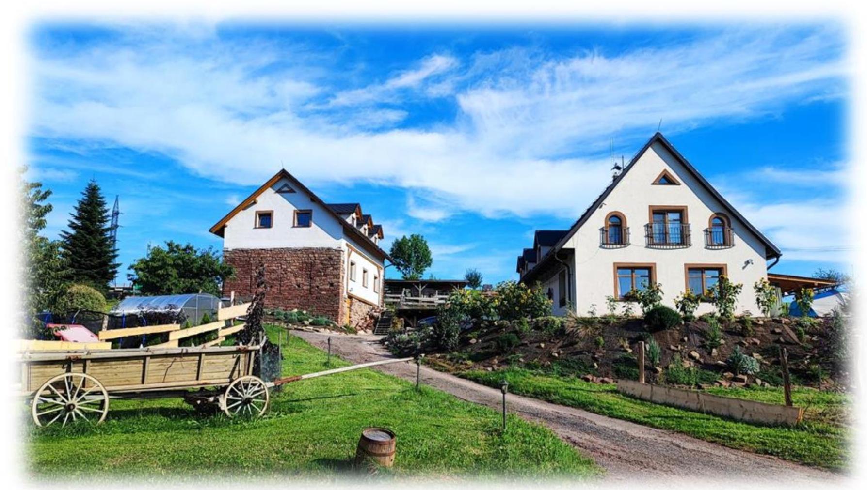 Apartman Na Statku Červený Kostelec 外观 照片
